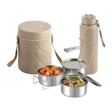 Cello Grand gift set with quilted insulated tiffin and matching bottle